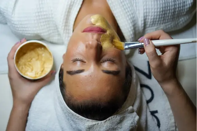24K gold facial mask treatment