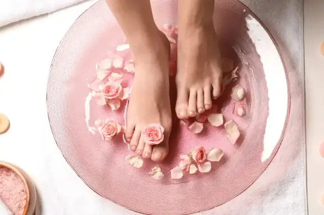 Pedicure and foot relaxation service